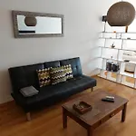 Amplio Departamento, Piso Alto, Luminoso !